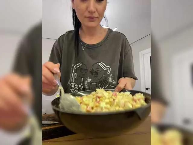 Offline -Passionate- on BongaCams