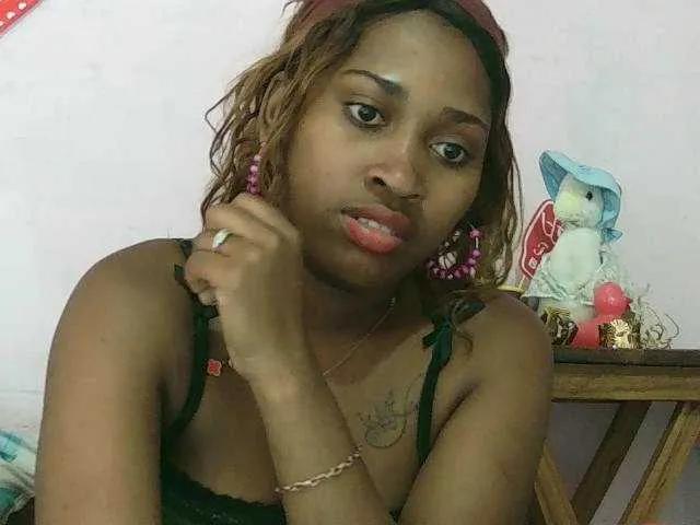 Freechat Aychab on BongaCams