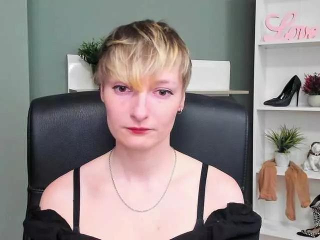 Offline BlairPlay on BongaCams