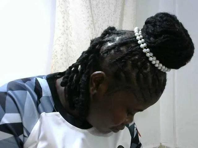 Offline Bubblybooty on BongaCams