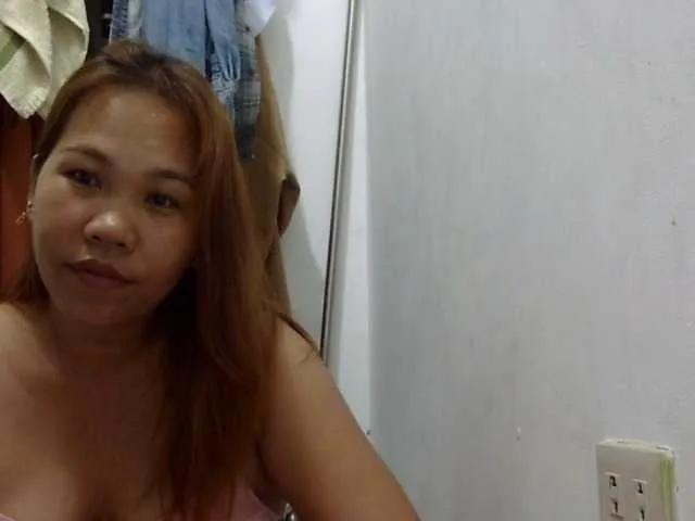 Offline Bunnygreen on BongaCams