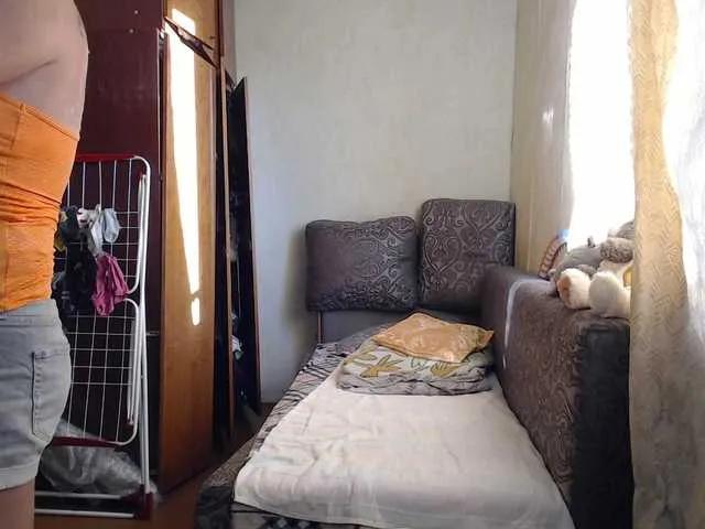 Offline BustyBlondy on BongaCams