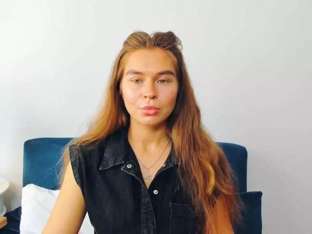 Offline CamilaPretty on BongaCams