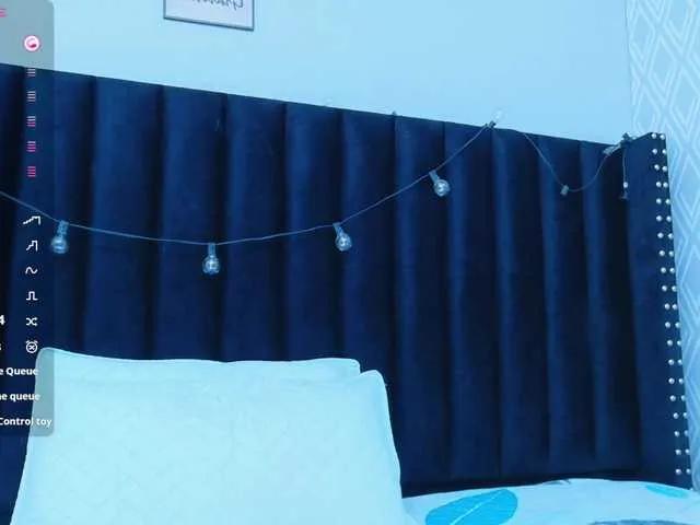 Offline colombiamommy on BongaCams