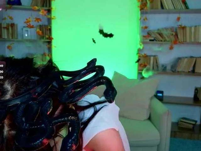 BongaCams CoralineJones is Freechat CoralineJones — I'm turned on by deep eye contact, soft touches, and the slow build of tension. Whispered words, a sensual rhythm, and emotional connection excite me the most. I love when everything feels natural, intimate, and full of meaning