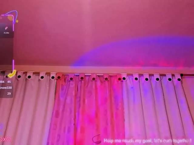 Freechat daphnesweet on BongaCams