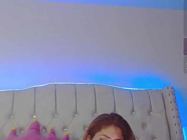 Offline EmilyMerbu on BongaCams