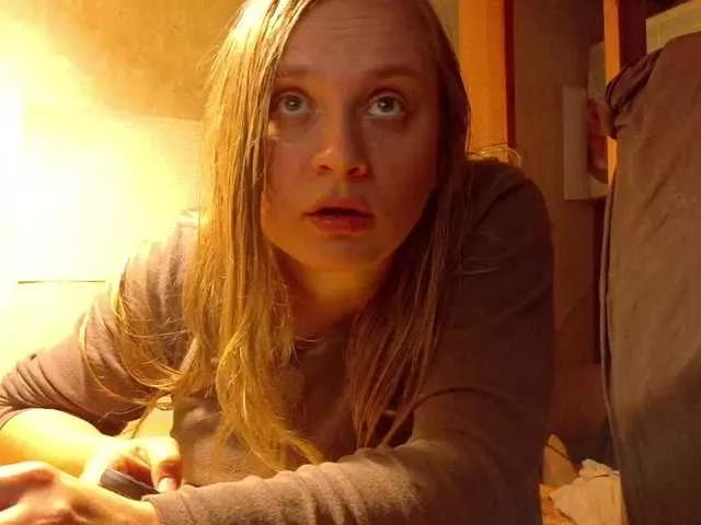 Offline esterjohns on BongaCams