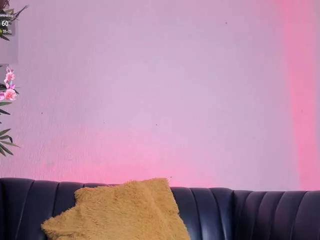 Offline Eva-abaad on BongaCams