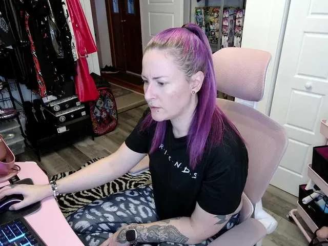 gennyrock on BongaCams 