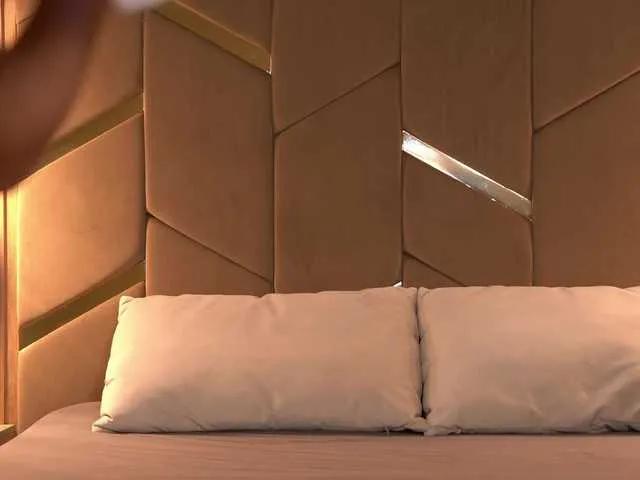 Offline Girl-Pleasure on BongaCams