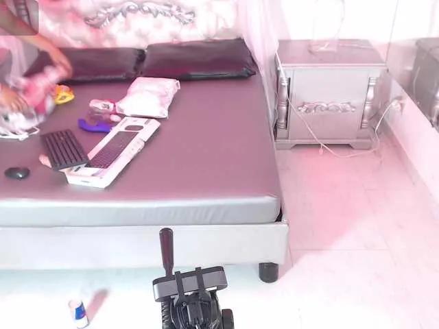 Offline HatsaJones on BongaCams