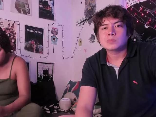 Offline HotHoneyChile on BongaCams