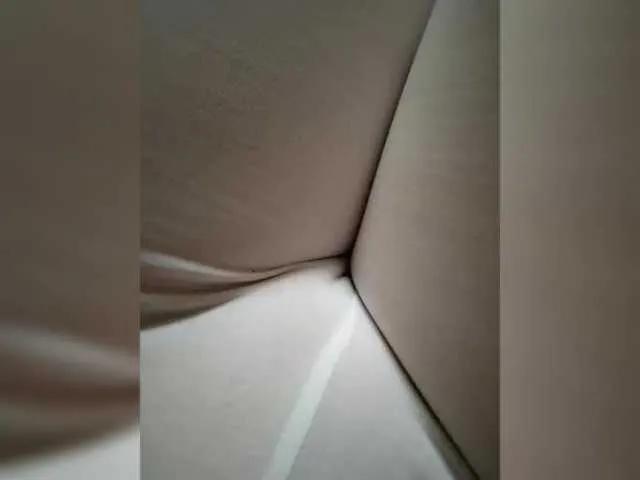 Offline Icequeen0 on BongaCams