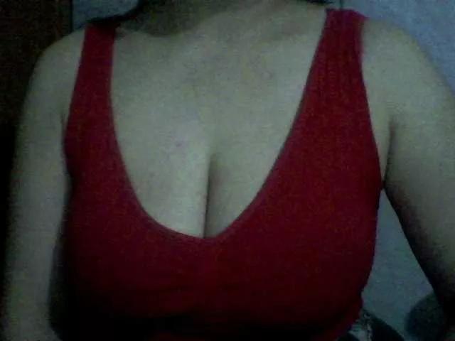 Offline indiagirl50 on BongaCams