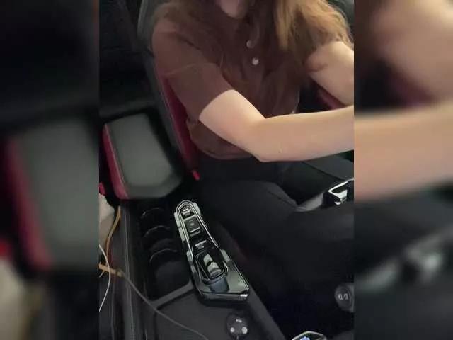 Offline KatyKatS on BongaCams