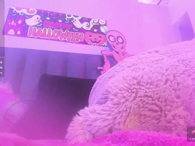 Offline KendraChavezz1 on BongaCams