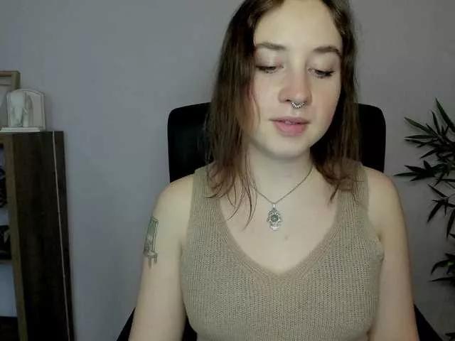 Offline LisaCam on BongaCams