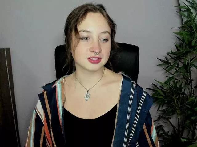Offline LisaCam on BongaCams