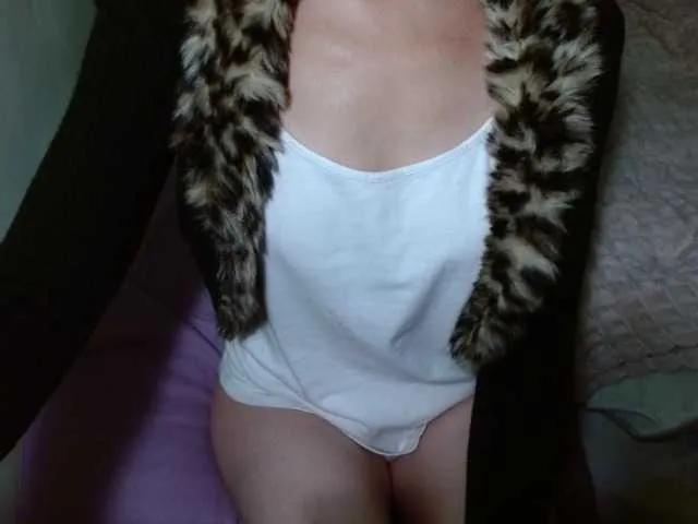 BongaCams LorraineOSun is Freechat LorraineOSun — I like men who are self-confident enough to not be afraid of a strong woman. Be that man and I will fulfill all your expectations