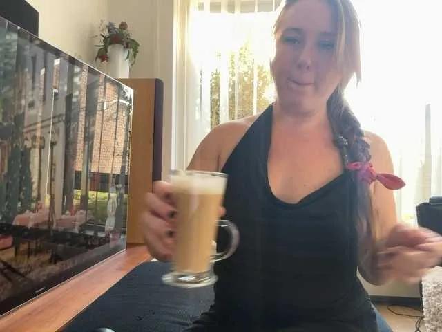 Freechat MazyMi on BongaCams