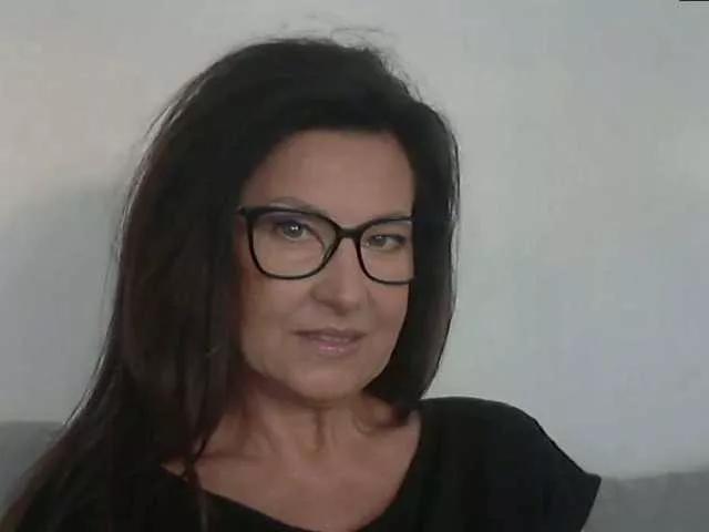 Offline MilfRalia on BongaCams