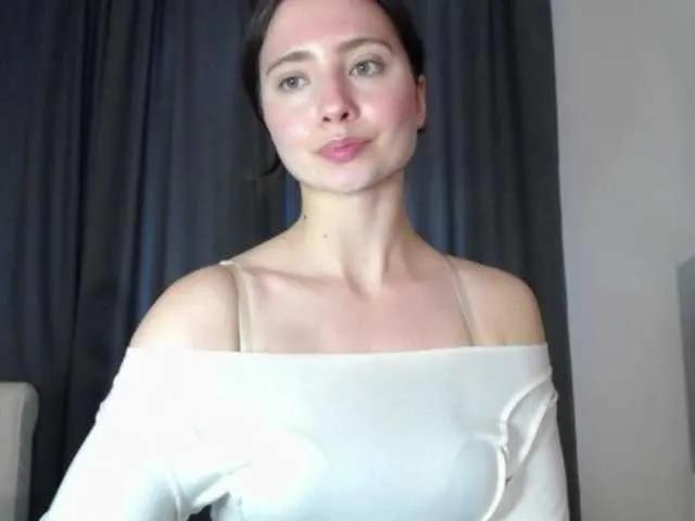 Offline missNicole on BongaCams