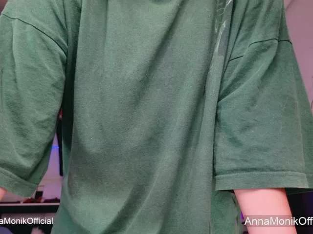 Offline MonikAnna on BongaCams