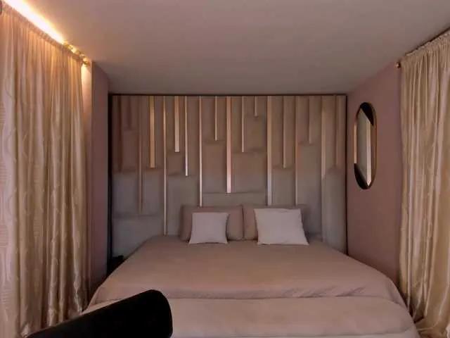 Freechat NiaSalvatore on BongaCams