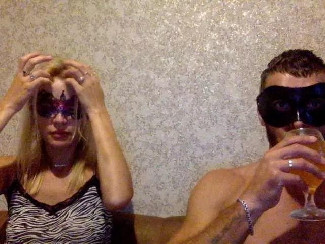 Offline Oly-Alex on BongaCams