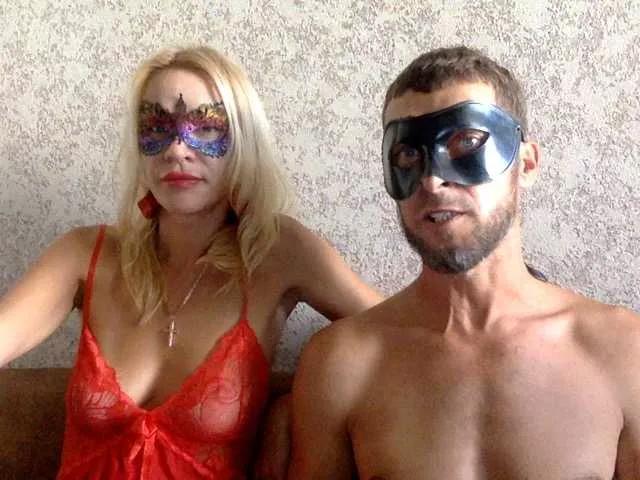 Offline Oly-Alex on BongaCams