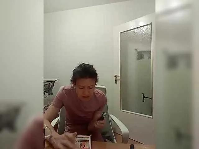 Offline P-A-N-I-K-A on BongaCams