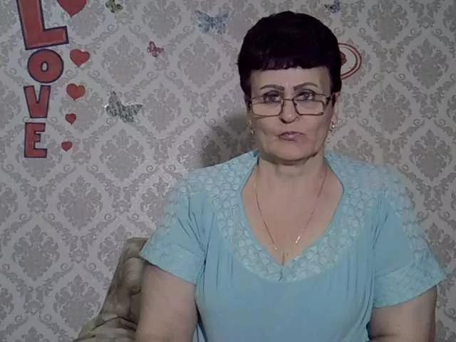 Offline PaulaGolden on BongaCams