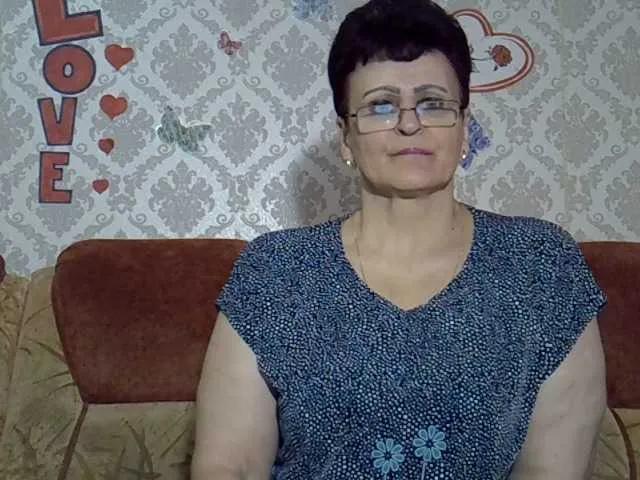 Offline PaulaGolden on BongaCams