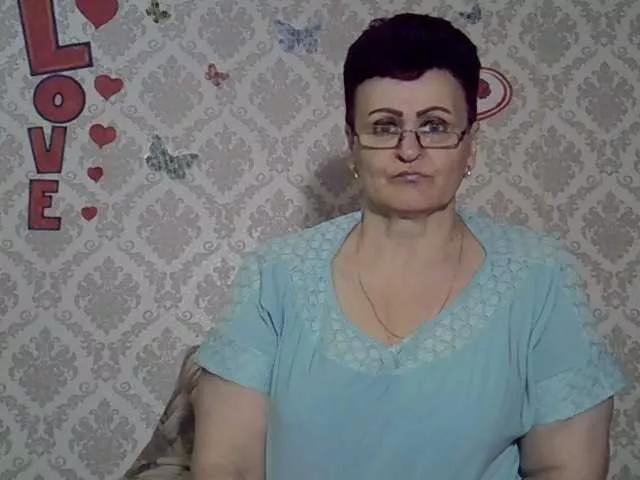 Offline PaulaGolden on BongaCams