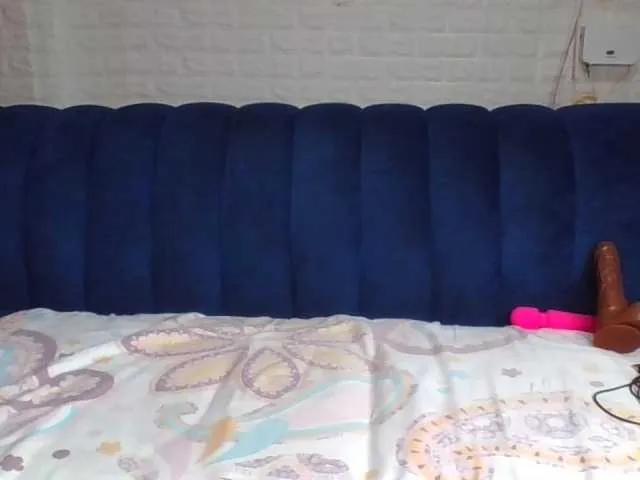 Freechat Prettylittlemuffin on BongaCams