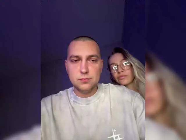 QueenKing on BongaCams 