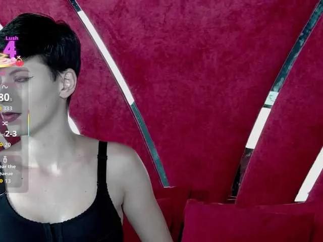 Freechat RoxxyRouge on BongaCams