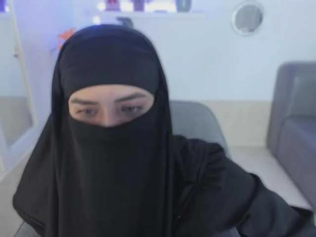 Offline salma-arabic on BongaCams