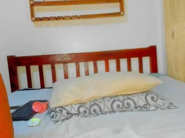 Freechat Sam9338 on BongaCams