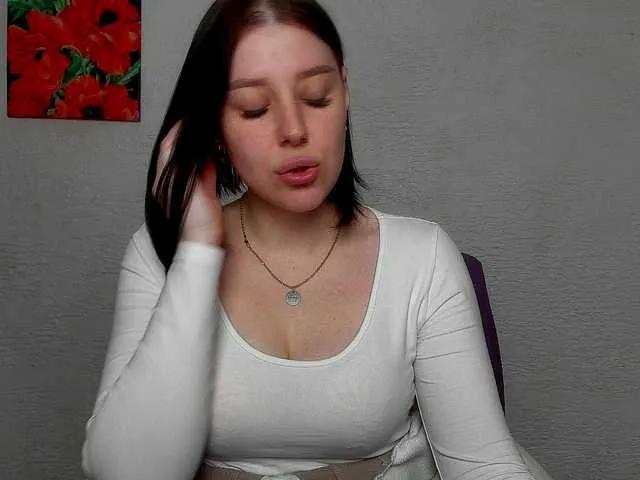 Offline sannyflower on BongaCams
