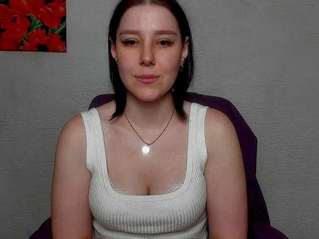 Offline sannyflower on BongaCams