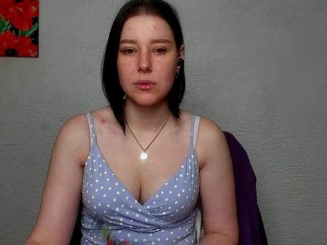 Offline sannyflower on BongaCams