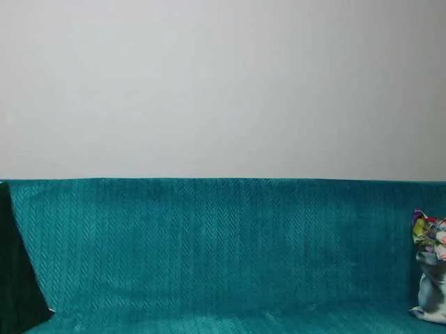 Offline Sara-Daisy on BongaCams