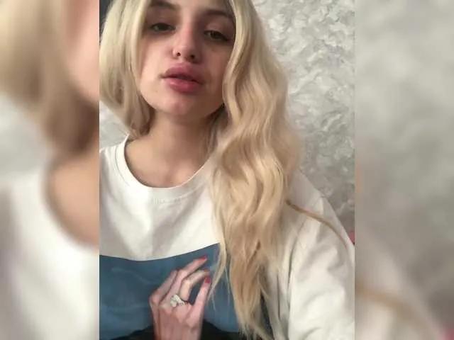 Sonyagasay — Kisses, compliments, intimate photos and communication