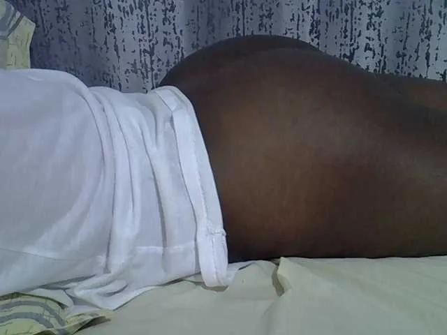 Offline Sweetvine on BongaCams