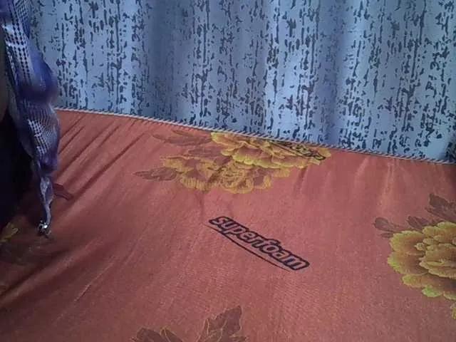 Offline Sweetvine on BongaCams