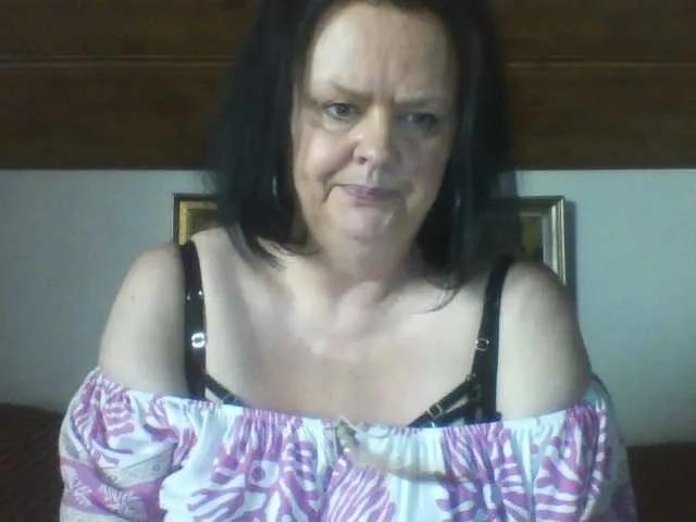 TiffanyAmore on BongaCams 