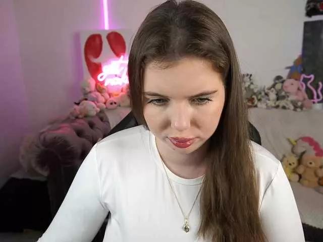 Offline YourSecretDesire on BongaCams