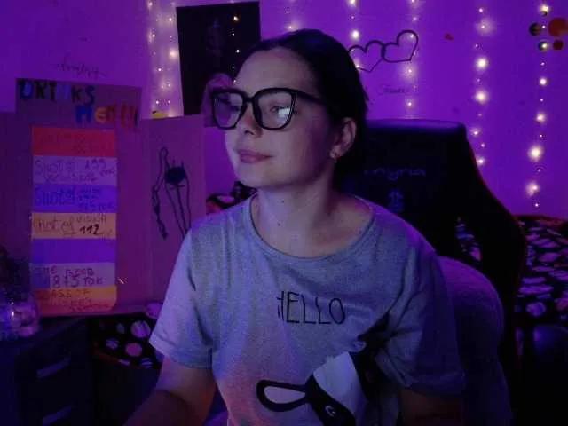 Freechat YreneA on BongaCams